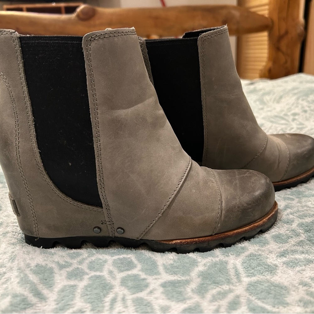 Women's Sorel Gray Ankle Boots